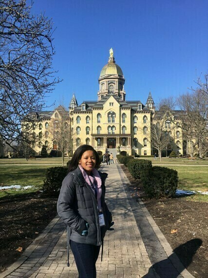 Luzolo Matundu ‘24 at the Golden Dome on her college visit to Notre Dame in February 2020.